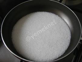 Karamel Soslu Kuplar